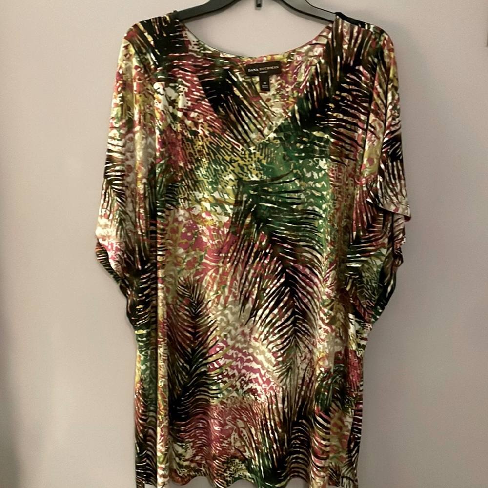 Dana Buchman Blouse size 2X